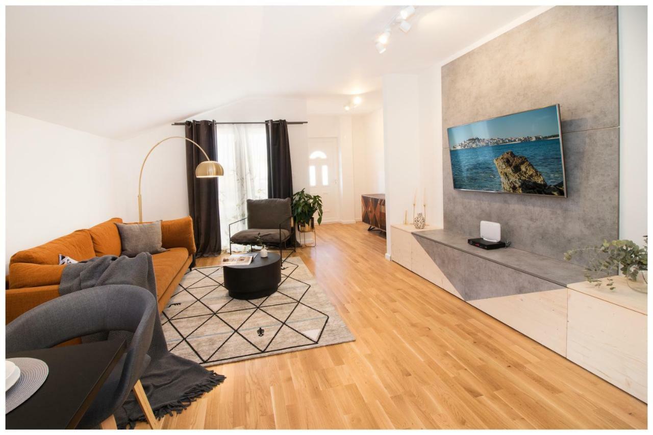 Apartman Sissy Primošten Exteriör bild